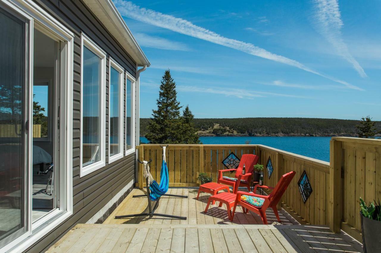 Whale House Guest House Mobile Exterior photo