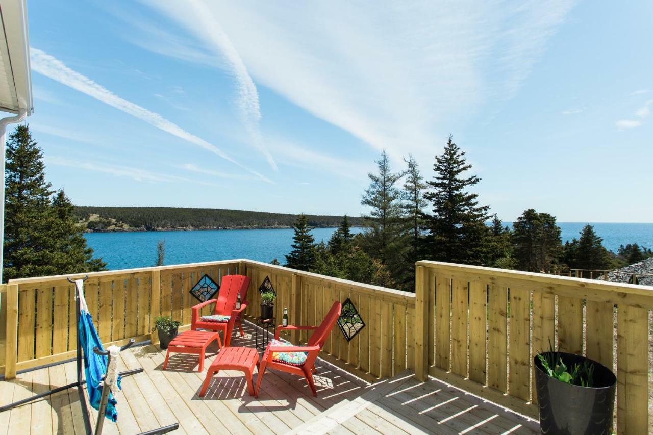 Whale House Guest House Mobile Exterior photo