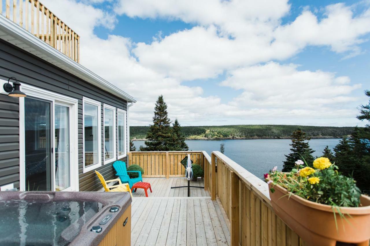 Whale House Guest House Mobile Exterior photo